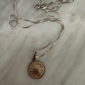 Suetables Vanessa silver zodiac necklace ASO Meghan Markle